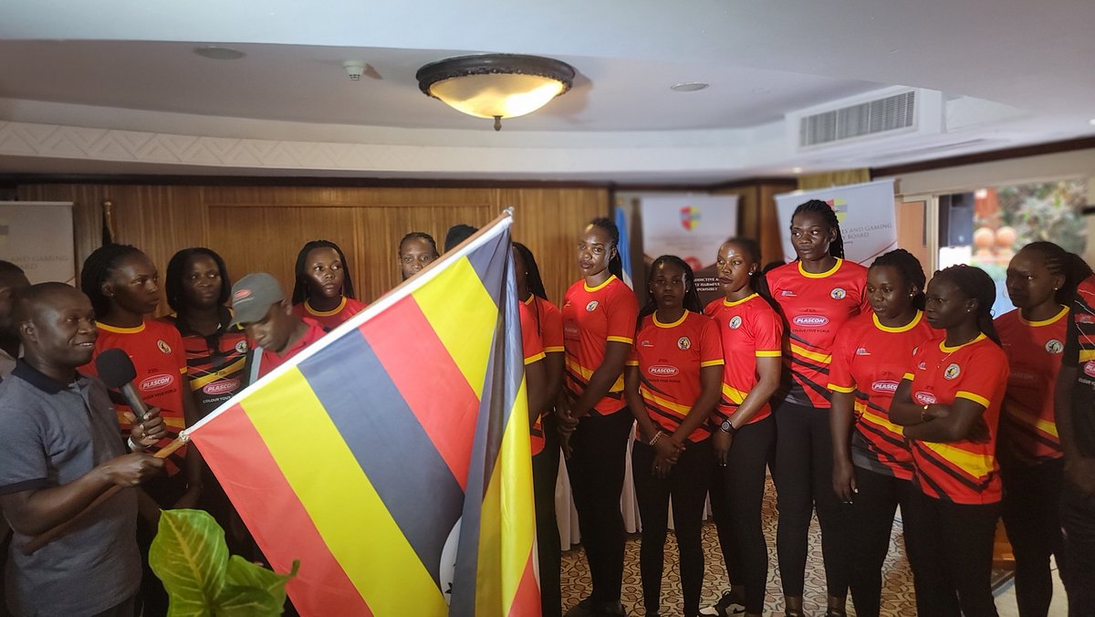 State Minister for Sports  @OgwangOgwang has flagged off the She Cranes to Cape Town, South Africa for @NetballWorldCup. 

Catch the proceedings live on @NBSportUg. 

#ChampioningUgandanSport | #NBSportUpdates @PlasconUganda | #NetballWorldCup