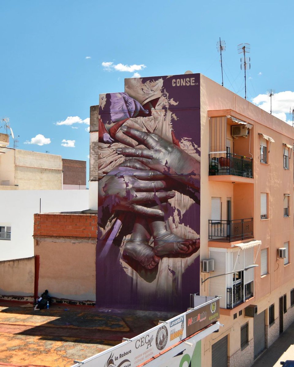 brababella: #Streetart by #Conse @ #Alberic, Spain
More pics at: barbarapicci.com/2023/07/21/str…
#streetartAlberic #streetartSpain #Spainstreetart #arteurbana #urbanart #murals #muralism #contemporaryart #artecontemporanea #consearts