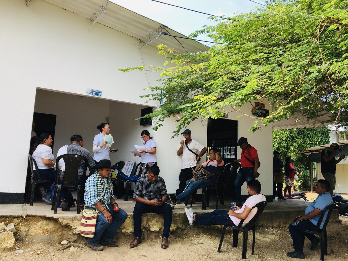 MinInterior's tweet photo. "Tejiendo Pervivencia" del @MinInterior y la @ColombiaOEI sigue llegando a diferentes territorios.
Visitamos la organización #Unuma en #PuertoGaitan, #Meta para brindar capacitación en:
✅ El cuidado de lo público
✅ Derechos de la Naturaleza
✅ Incidencia pública y comunitaria. https://t.co/B3O0d3y99z