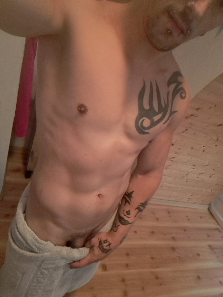 onlyfanstevil's tweet photo. 15%rabatt für mein onlyfans account also schaut vorbei und sichert euch noch einen Platz bevor sie weg sind 😉🍆💧🍆💧https://t.co/jFoPm28ncy
#onlyfans #onlyfansgay #gay #newfollowers #schautvorbei #onlyfansboy https://t.co/QXT0cMKzzT