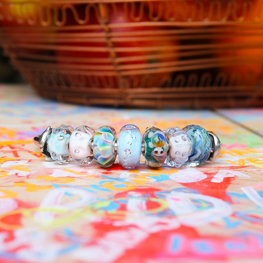 Our lives are made of stories; some are inspiring, some are heartbreaking, and all are worth listening to with an open heart. Let's take a moment to appreciate the differences and similarities between us. We are all made of stories❤️#trollbeads #trollbeadsofficial #sterlingsilver