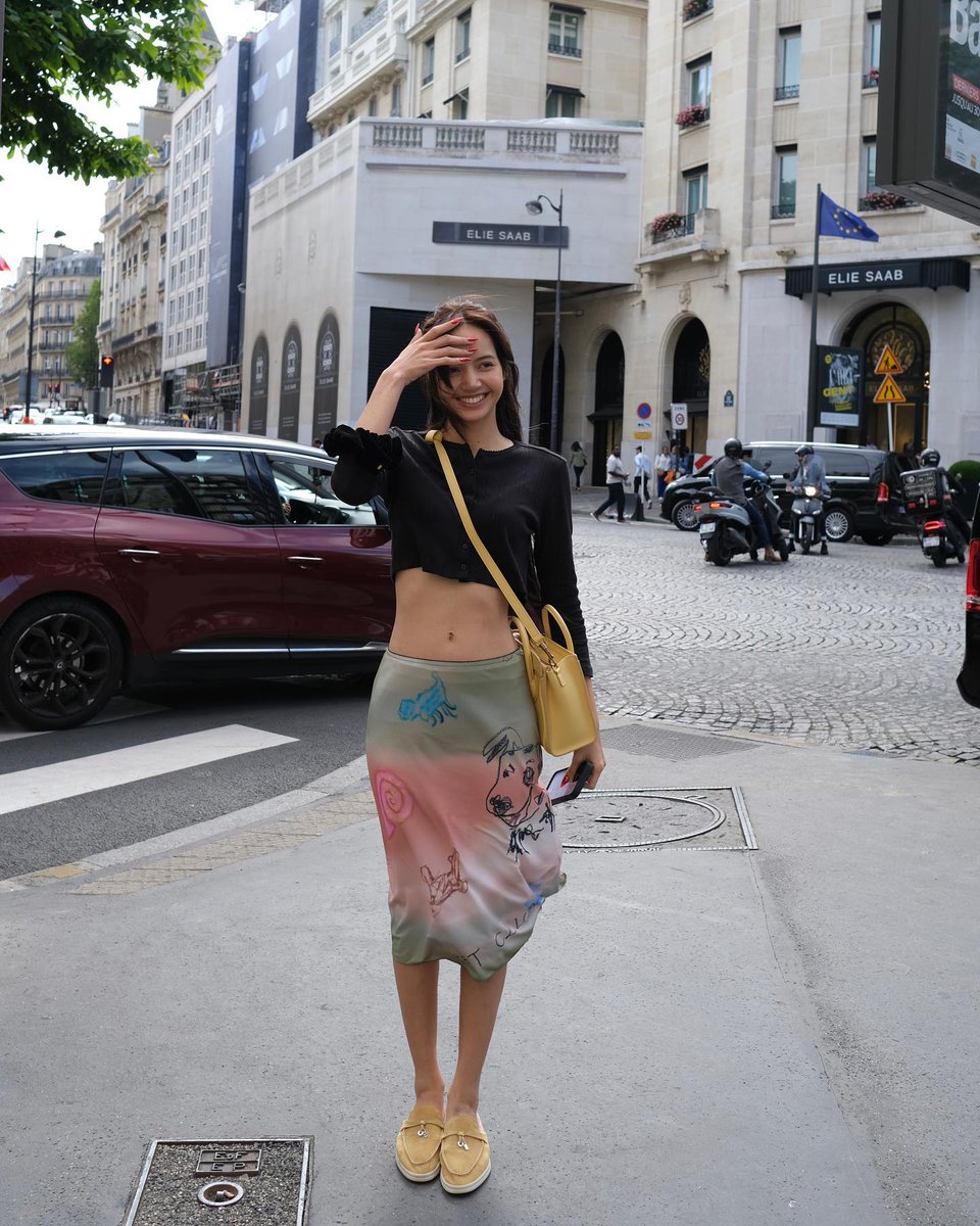 viraltakes's tweet photo. Lisa looks amazing in newly shared pictures. https://t.co/Tdx9WyJFFv