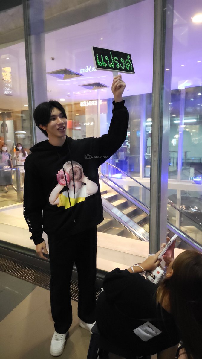 snapshot520's tweet photo. Come here!!

#LancomeThailand
#LancomeBeyondEvent
​#LancomeBeautyTech
​#frankthanatsaran

@FThanatsarun #นุ้งหมีของแฟรงค์
#longlee https://t.co/oA1GKQO706
