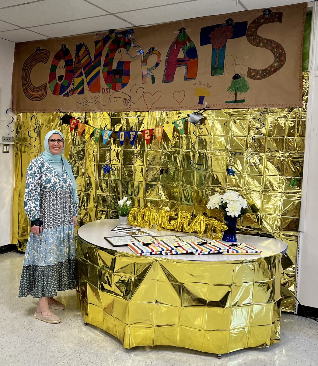 WoodviewMHAS's tweet photo. 🎉 It's never too late to send a big 'CONGRATS!' to our incredible students and staff for another successful school year! 🌟 Nesrin from our Acton Day Treatment program shows the cheerful graduation display for the kiddos! 💚
#WoodviewMHAS #SupportAndThrive #FridayFeeling https://t.co/JVaVQNd4qk
