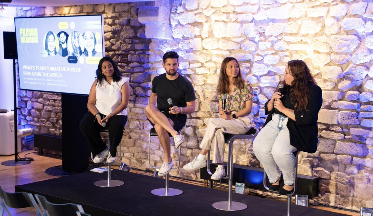 Filecoin's tweet image. 🎥 #FilecoinUnleashed Main Stage Panel: &quot;Web3&apos;s Transformative Power&quot; with: 

🌐 @ivcelo, @CeloOrg
🌐 @johnx25bd, @ToucanProtocol
🌐 @sharfyae, @GainForestNow
🌐 @caitmoor, @filecoingreen

Replay link👇 
youtube.com/watch?v=511qRW…