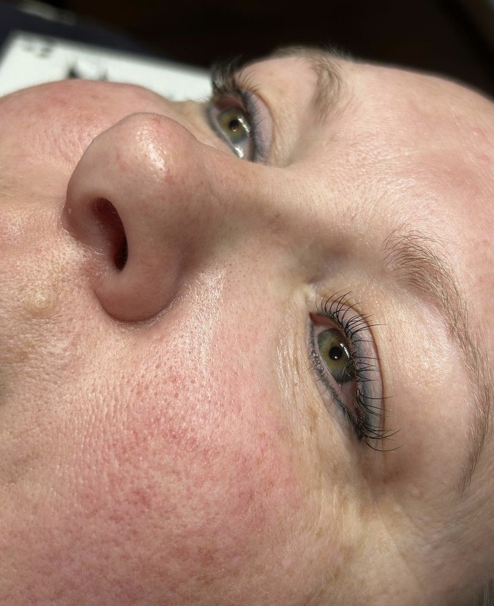 hairby_mg48's tweet image. Beautiful lashes make everything better ❤️ 
Call the salon at 843-867-6222 to book with me!
.
.
.
.
#summerville #canebay #naturallashes #makeover #cosmetology #mercerhairstudio #mercerhairstudiosummerville