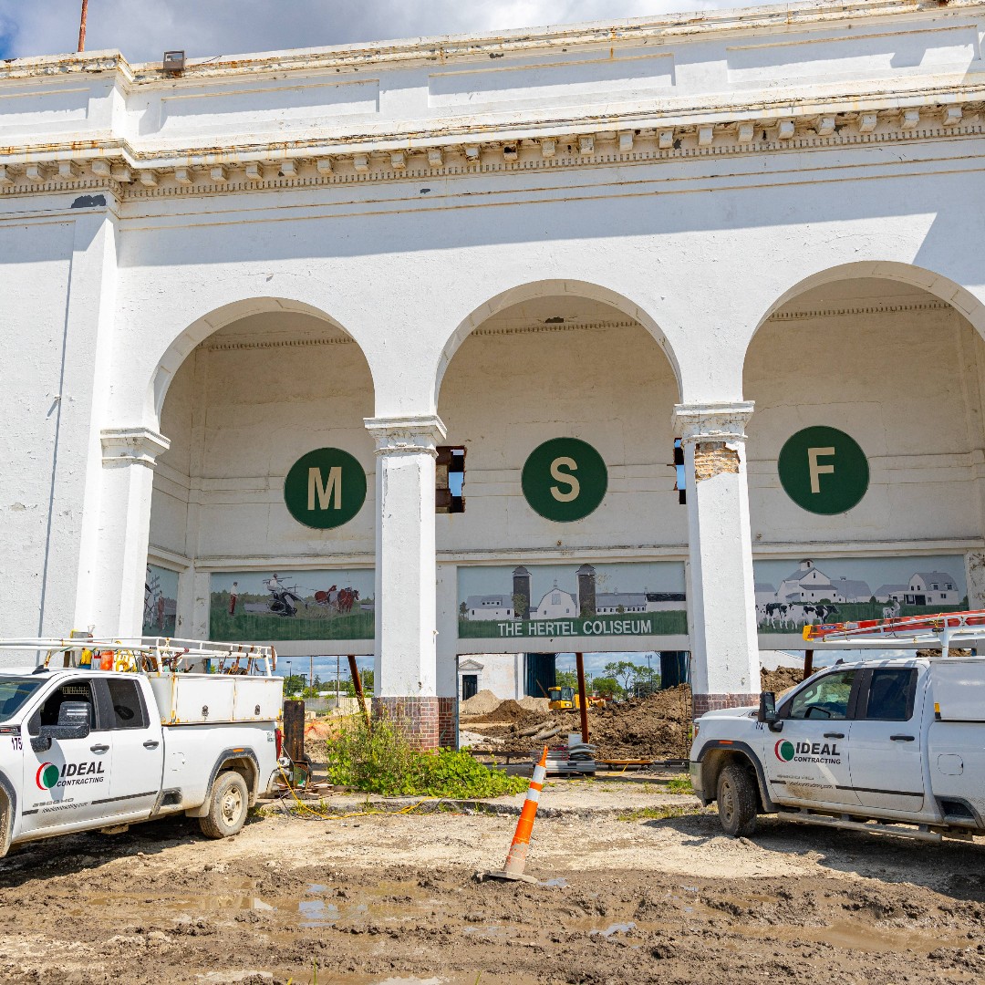 IdealDetroit's tweet photo. We’ve got new shots of the progress at the Detroit State Fair Transit Center project! Looking forward to continuing the advancements that are being made with our project partners at NORR and @DLZCorporation!

#IdealContracting #Detroit #YourVisionOurPeopleBuildingTogether https://t.co/gWUtqMQ7Xb