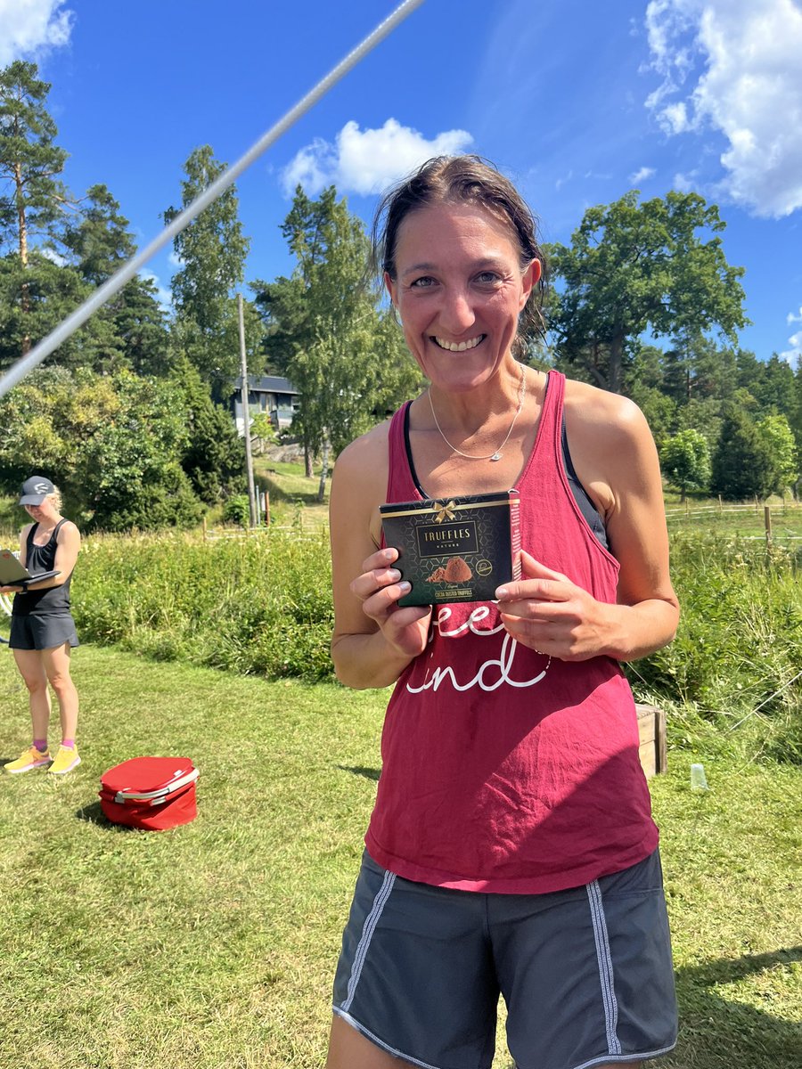 Most delighted with my box of truffles for having won the 7k race on Ramsö Island this morning!!