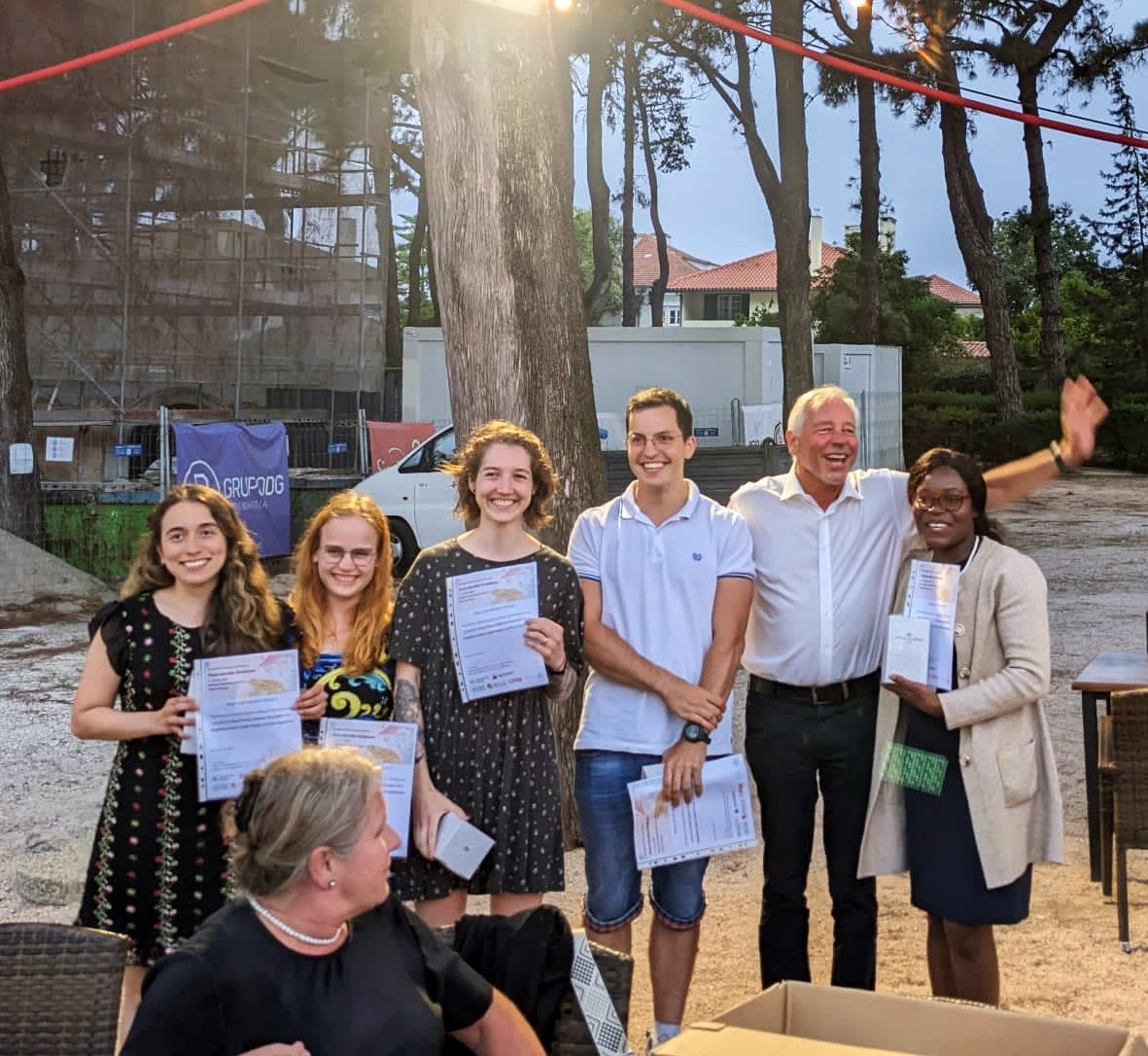 María C. Tocora (@mc_tocora) on Twitter photo So grateful to be part of the <a href="/SymbNET/">SymbNET</a> PhD Summer School on #HostMicrobe Symbioses at @IGCiencia First time in Europe learning, discussing science with world-class researchers and making amazing friends! Special thanks to Thomas Bosch <a href="/CAU/">Clark Atlanta Univ.</a>, we won best project prize! #proudlatinx So grateful to be part of the <a href="/SymbNET/">SymbNET</a> PhD Summer School on #HostMicrobe Symbioses at @IGCiencia First time in Europe learning, discussing science with world-class researchers and making amazing friends! Special thanks to Thomas Bosch <a href="/CAU/">Clark Atlanta Univ.</a>, we won best project prize! #proudlatinx