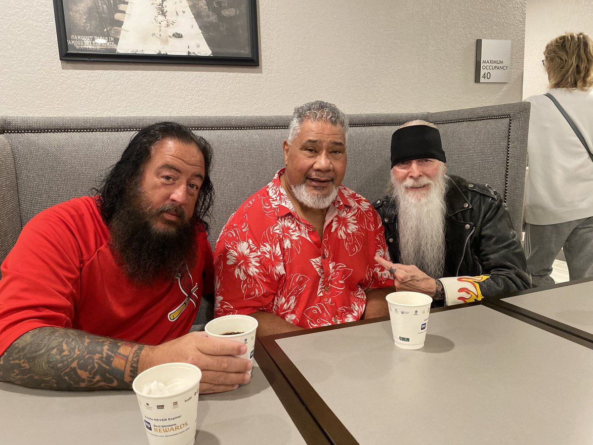 DMcHawes's tweet photo. Morning coffee with Haku and the Boogie Woogie Man Jimmy Valiant. #haku #jimmyvaliant #attilakhan https://t.co/zdDrtG3aTT