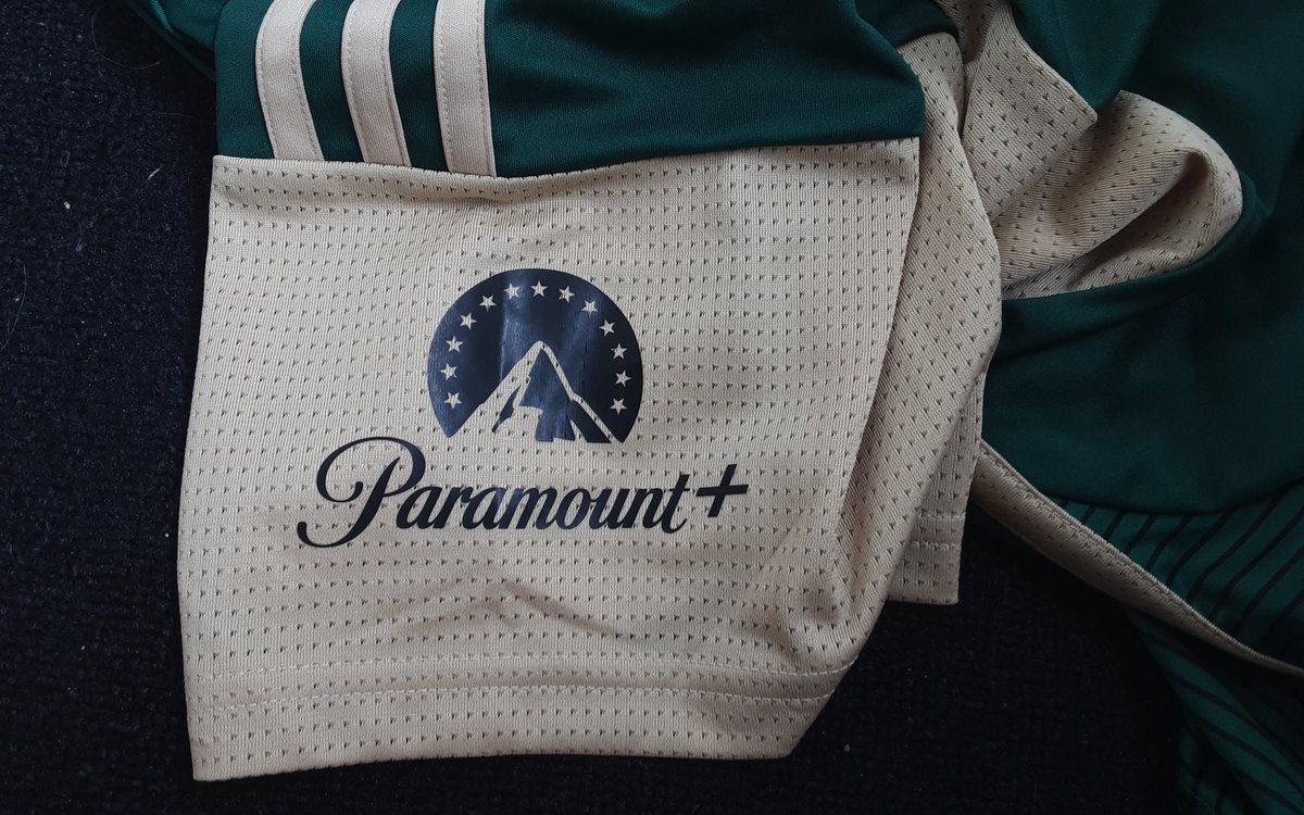 benni_1012's tweet photo. 🚨 Paramount+ wird neuer Hauptsponsor! #fcunion #ParamountPlus https://t.co/KVe0A8RgxE