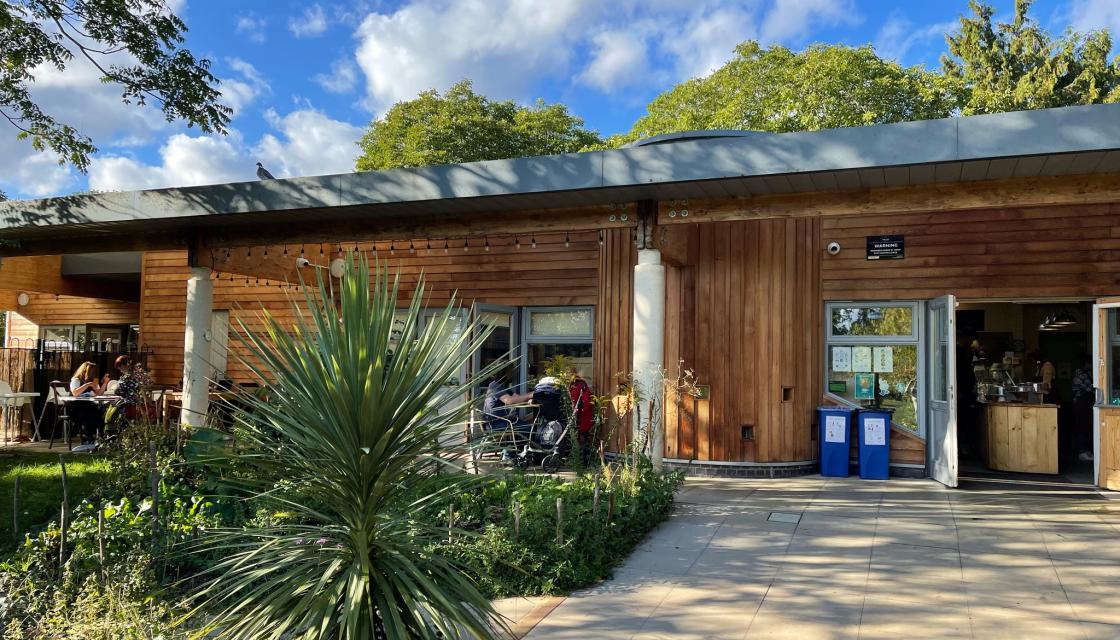 ComShares (@comshares) on Twitter photo 😎Discover how <a href="/flosoxford/">Flo's | The Place in the Park</a> a decommissioned children’s centre in #Oxford was transformed into a buzzy & welcoming place by a dedicated group of people who formed a community benefit society and raised £50k in #comshares
uk.coop/case-studies/f… 😎Discover how <a href="/flosoxford/">Flo's | The Place in the Park</a> a decommissioned children’s centre in #Oxford was transformed into a buzzy & welcoming place by a dedicated group of people who formed a community benefit society and raised £50k in #comshares
uk.coop/case-studies/f…