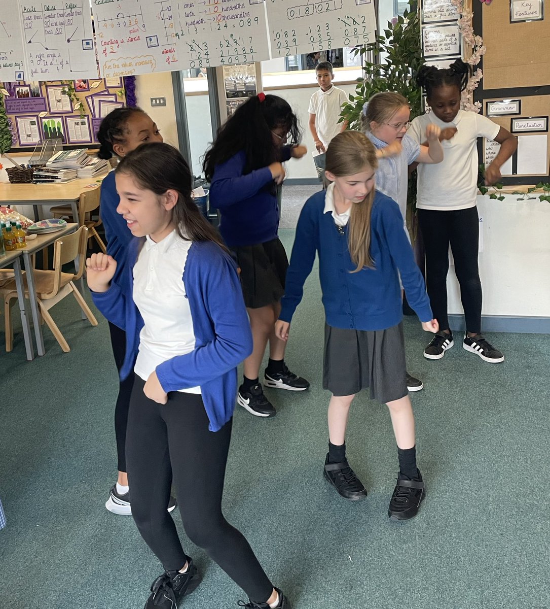 Yew Class tweet media