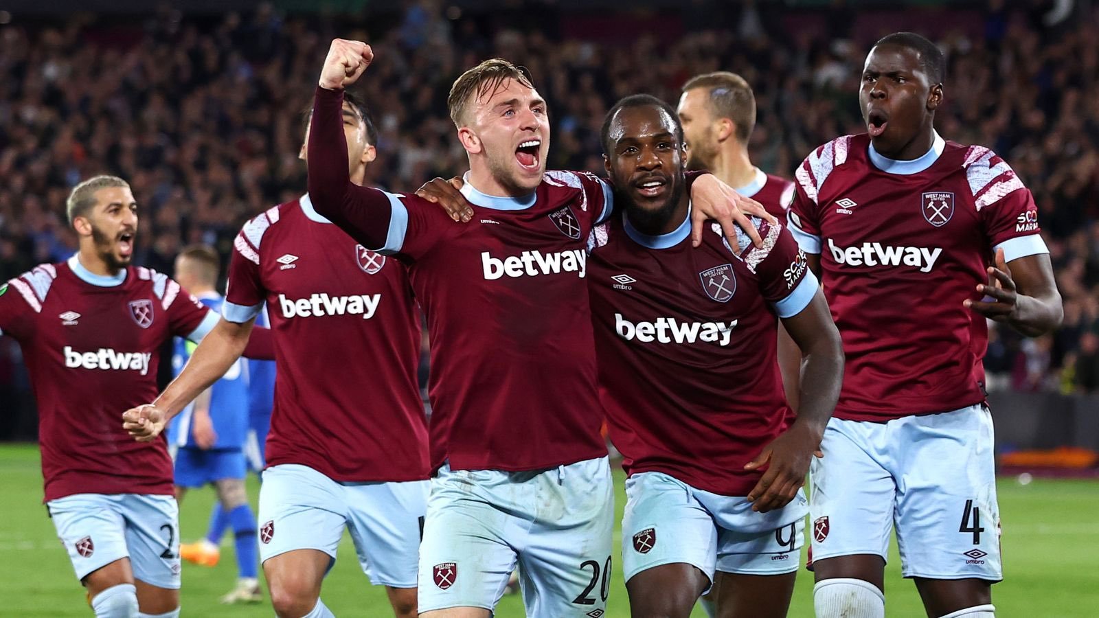 West Ham celebrating a goal