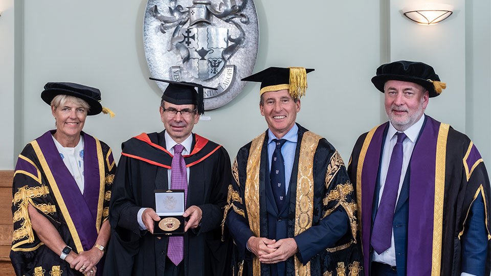 Immensely honoured to be presented with Loughborough University Medal for oustanding service by Seb Coe yesterday.  The support and recognition given by the university to @CRSP_LboroUni 's research on living standards is crucial to the continuation of this essential work.