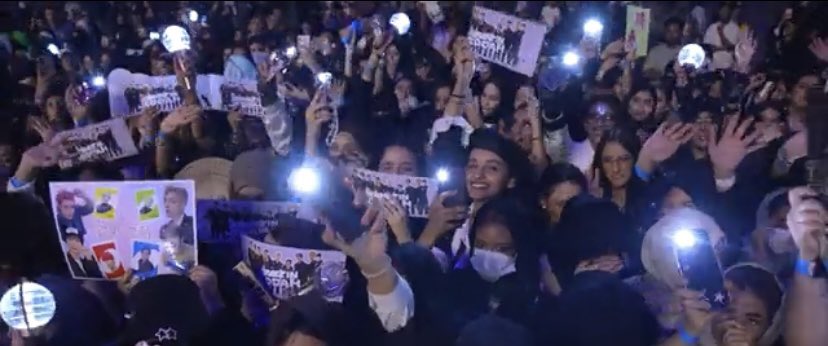 Venrora's tweet image. شكراً لكم ايتيني'ز على ثقتكم بنا واتاحة الفرصة بأن يكون جزء بسيط منا مُشاركاً بحفل ايتيز نتمنى انكم قضيتم وقت مُمتع🤩🤍

نلقاكم مرا اخرى مع بقية الفرق في كيكون الرياض🫣

#ATEEZinJeddah