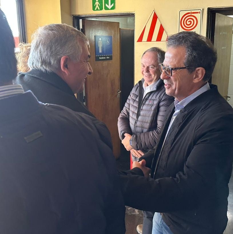 SahadJulio's tweet photo. Bienvenido @GerardoMorales a La Rioja. 

#HagamosElCambioDeNuestrasVidas https://t.co/sDkqHtNp8b