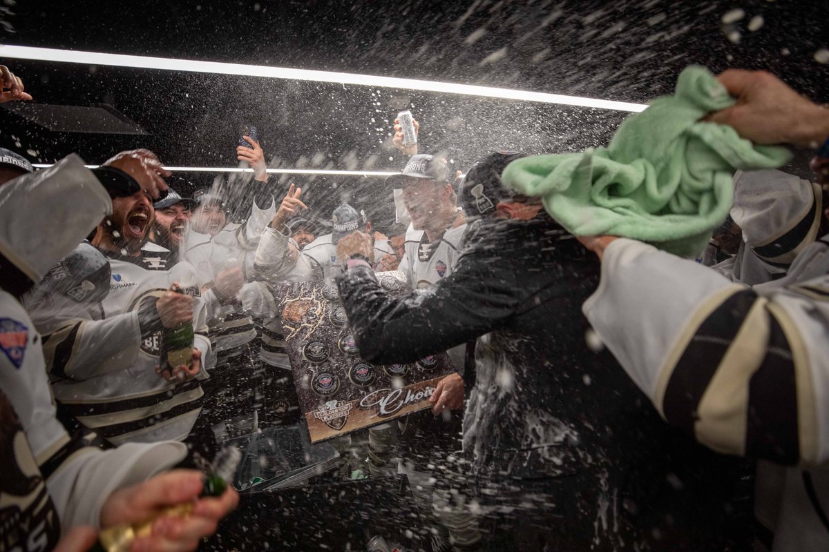 TheHersheyBears's tweet photo. One month ago today... https://t.co/chDu58m8bT