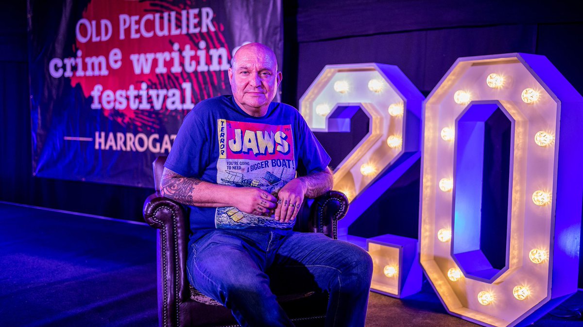 .@MWCravenUK's 'masterful' thriller The Botanist (@LittleBrownUK) has been named Theakston Old Peculier Crime Novel of the Year 2023 (@HarrogateFest). Read here: buff.ly/3Dn9sqh