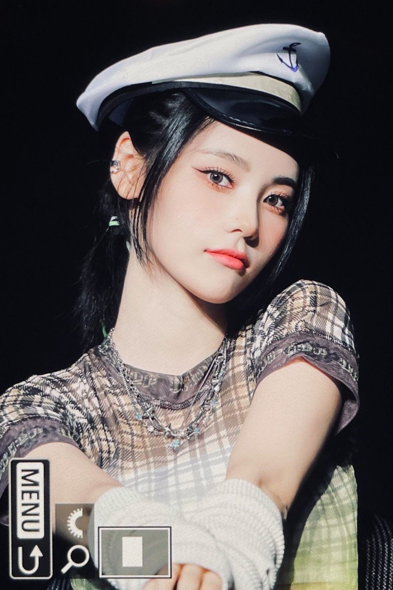 ๐๐ฅ๐๐๐ค ๐๐จ๐ข๐ tweet media