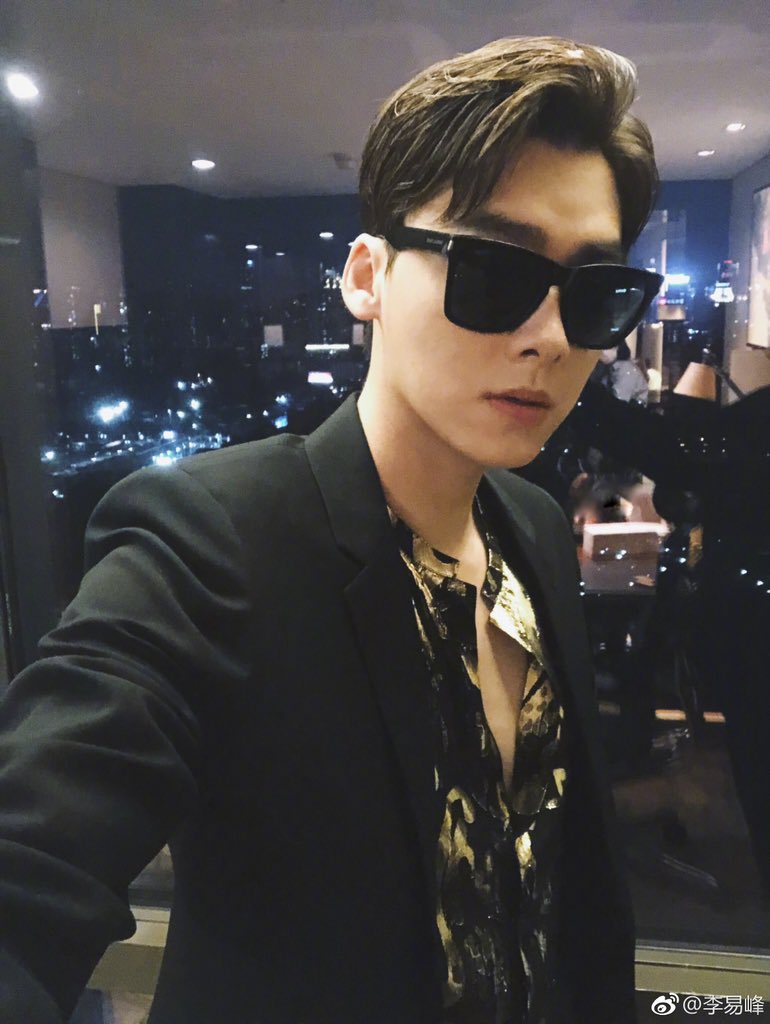shinicha0504's tweet photo. The many facets of actor Evanyifenglee🥰#李易峰 #LiYifeng #LYFENG #lyf #リーイーフォン #이역봉 #หลี่อี้เฟิง #LýDịchPhong #loveyouforever https://t.co/138RDW3KAQ