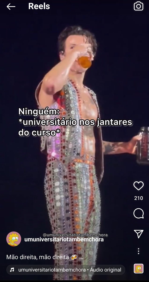 tugarry numa conta de universitários lmao