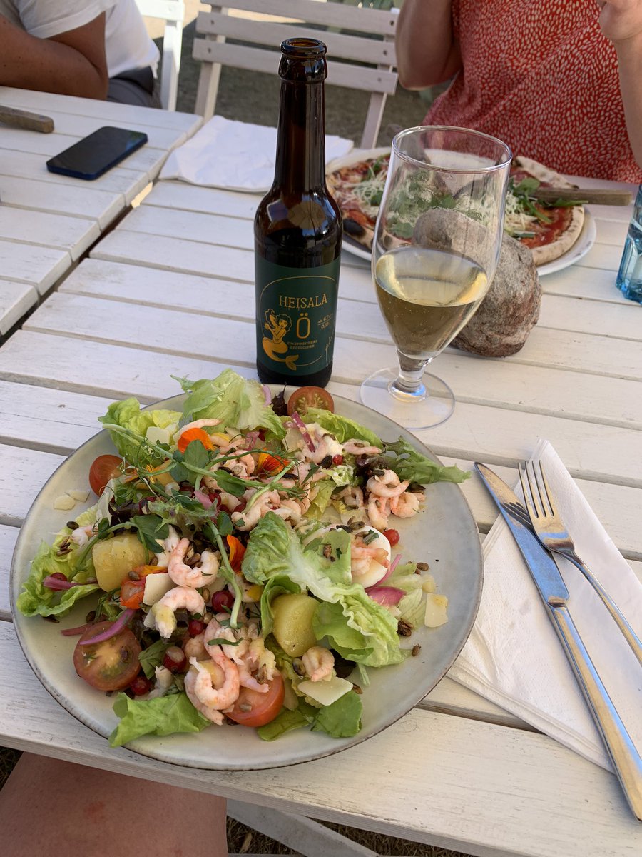 #Högsåra’an syömään ja sitten kotisatamaan.

Terveiset ja kiitokset satamapojille! Aivan upea palvelu! Vahva suositus myös Farmors cafelle. Kannattaa ehdottomasti mennä!

Kotisatamassa n. klo 16.10.