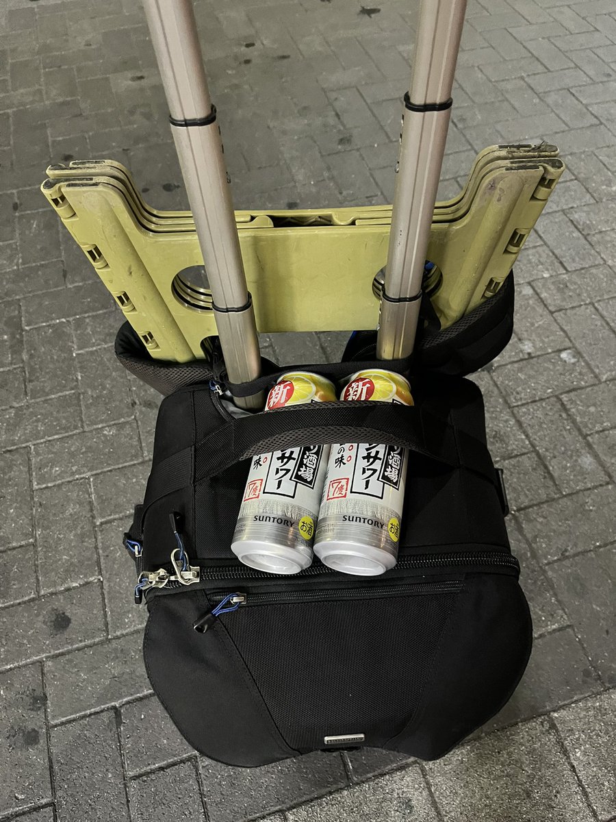 MgltX's tweet photo. think tankは撮影後の酒呑みに優しい https://t.co/Emk3gAClxB
