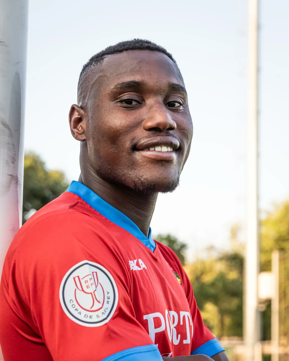 PRIMER EQUIPO I FICHAJE

Fernando ✅

Delantero centro de gran físico y un disparo potente, para el ataque del equipo ⚽

Bienvenido al Eustasio Casallo!!