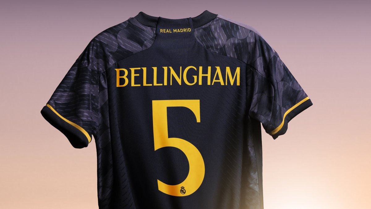 footballfashion's tweet photo. More of the Real Madrid 2023/24 adidas Away Kit ๐ช๐ธ
https://t.co/5cJAsAd8gQ
#RealMadrid #LaLiga #adidas #adidasFootball #HalaMadrid #ReadyForSport #UCL ๐บ๐ธ #RealMadridOnTour https://t.co/hVSPJKmCYP