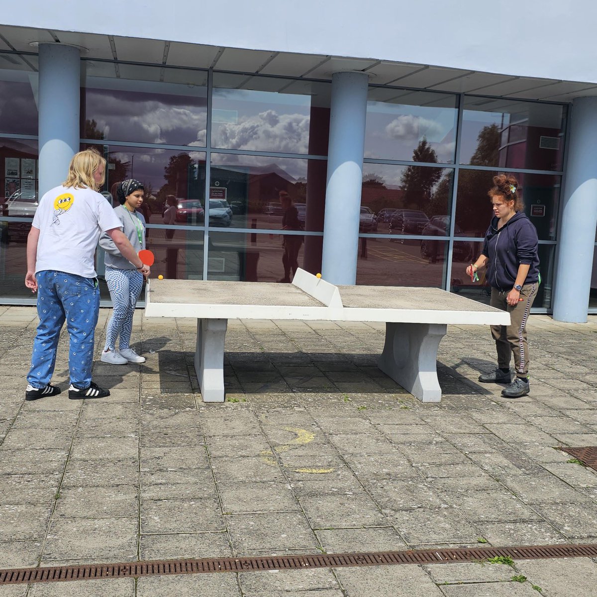 Over the past month we have been busy collaborating with Trash Trail Somerset West &amp; Taunton our 2 sculptures Vince &amp; BFG are now on display (Link to project)   facebook.com/profile.php?id… .!Do let us know if u spot them  !!    #EIP#Recovery