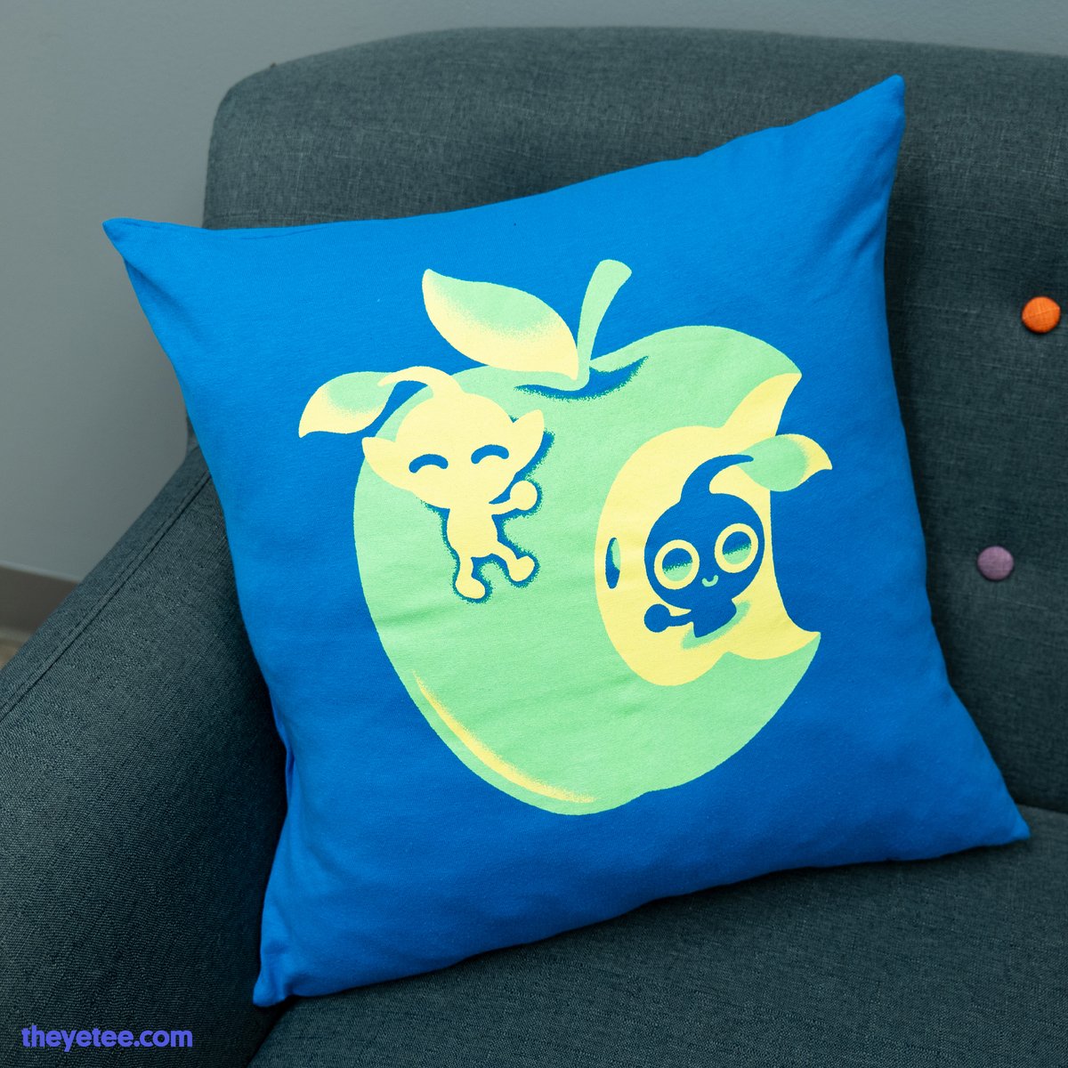 NEW! We've dug up an ancient treasure with this week's drop of Yetee Upcycling! We've taken some old shirts from around the HQ and given them new live as hand-made one of a kind pillows and blankets! Supplies are VERY limited! theyetee.com/upcycling