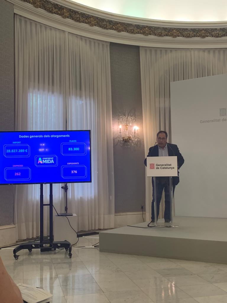 FundGentis's tweet photo. 📸Avui hem participat dels resultats del programa #CONFORCATAMIDA amb @treballcat, una formació dissenyada per les mateixes empreses segons les seves necessitats.

Podeu veure la presentació al següent enllaç👇
https://t.co/IqTnfO1wDi https://t.co/23UipZdEeb