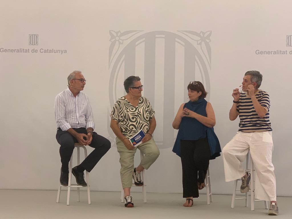 FundGentis's tweet photo. 📸Avui hem participat dels resultats del programa #CONFORCATAMIDA amb @treballcat, una formació dissenyada per les mateixes empreses segons les seves necessitats.

Podeu veure la presentació al següent enllaç👇
https://t.co/IqTnfO1wDi https://t.co/23UipZdEeb