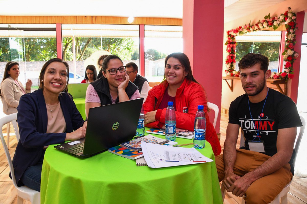 VEP_Paraguay's tweet photo. ✨Iniciamos el #día3 de los talleres de capacitación sobre la Guía para la formulación del #PDSM en los departamentos de Caazapá y San Pedro, con la cooperación de la @UEenParaguay y la coordinación de la @FIIAPP https://t.co/xnZaOrIJCM