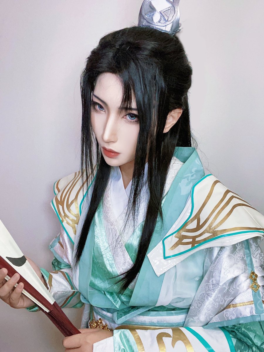 kyoukigen's tweet photo. 🥒コスプレ

#アニメさはん
#穿書自救指南
#沈清秋 
#svsss #人渣反派自救系统 https://t.co/p0tOqf1qnP