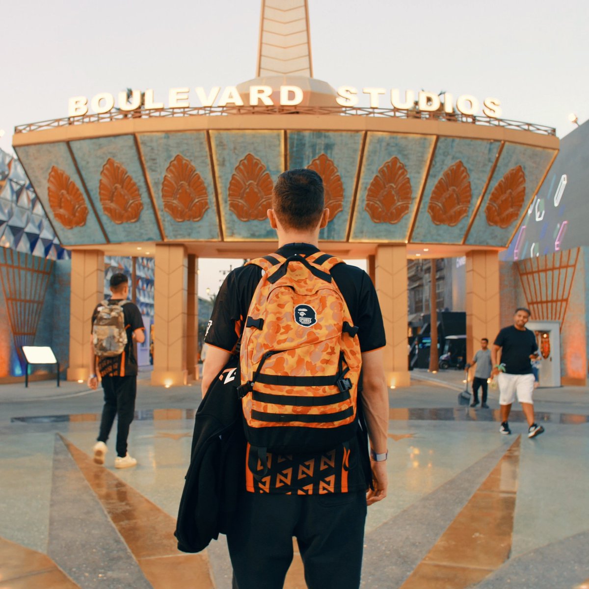 Alpha7_esports's tweet photo. Prezados fãs da Alpha7 E-Sports, estamos através deste post anunciando o desligamento do nosso estimado analista de Pubg Mobile @coruujaaa 🥺🧡 https://t.co/VlnZ6ZVNH5