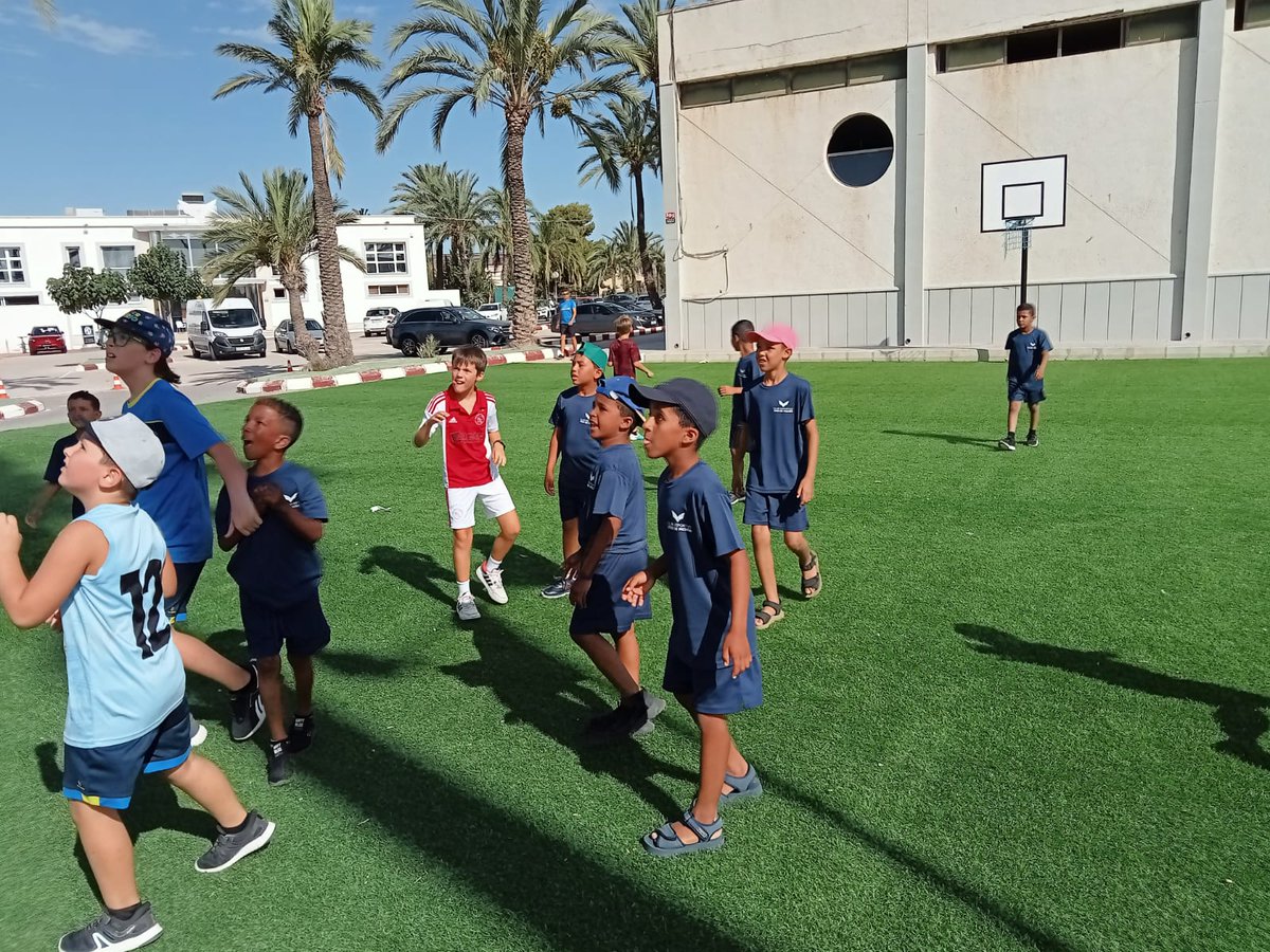 @SáharaElche tweet media