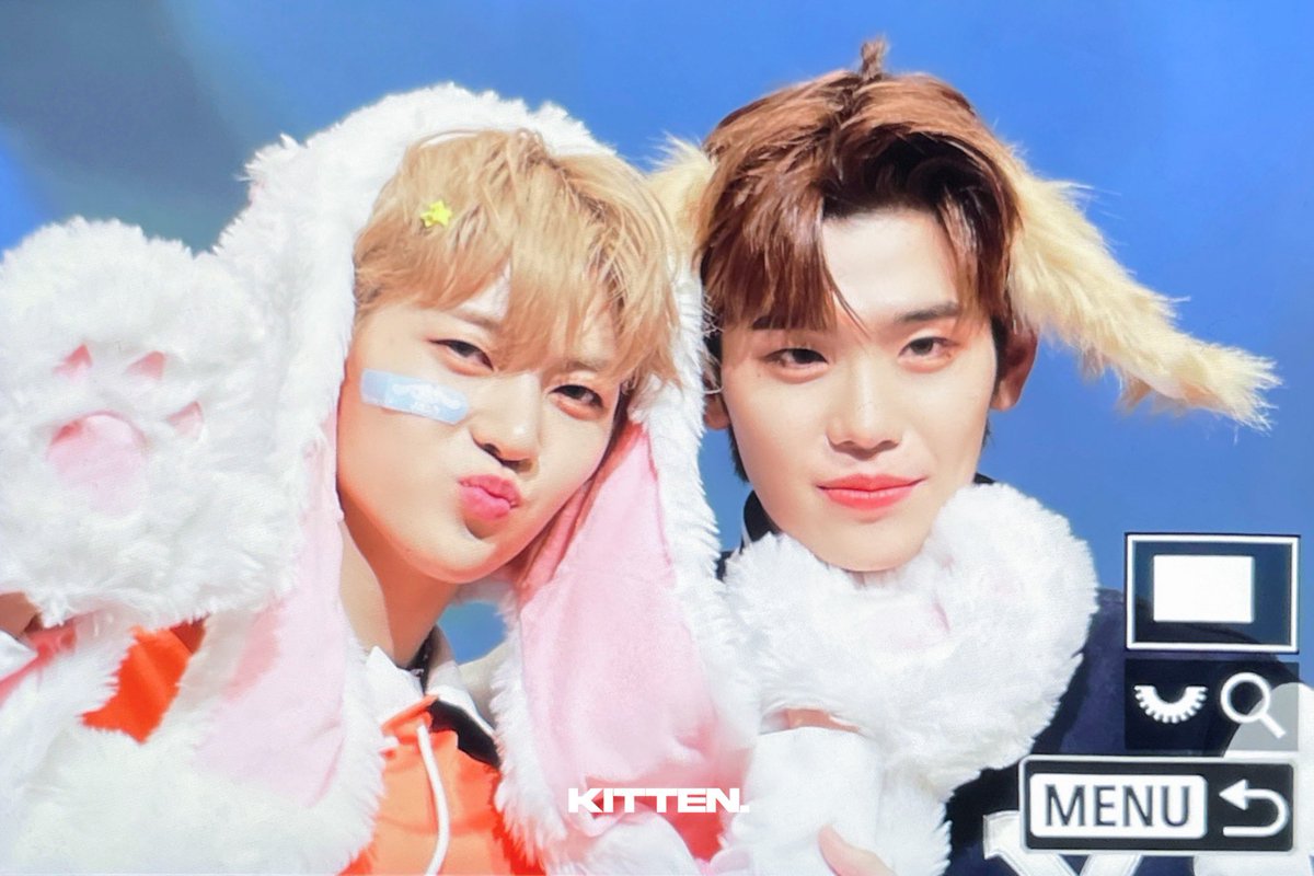 kitten_smt's tweet photo. 230721 빵이즈💗💛

#석매튜 #김태래 #ZB1 #제로베이스원 https://t.co/a2nxeM5nkY