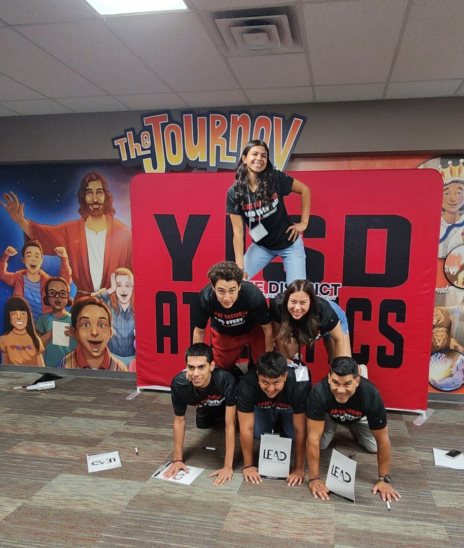 Table 20 does it best ! #BeatYesterdayLeadEveryday| <a href="/YISDAthletics1/">YISD Athletics</a> | @MackeySpeaks