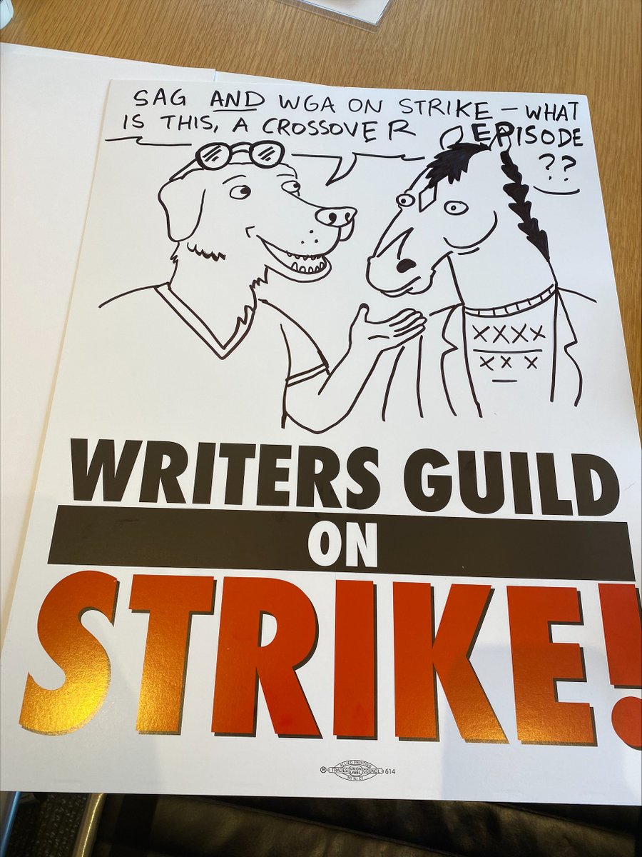 WGAEast's tweet photo. The crew making signs for the upcoming WGAE Animation Picket really showed off 😍 We’re excited to use these next Tuesday, July 25. Join in solidarity with animation writers! ✊

⏰ July 25, 3pm - 6pm 
📍  230 Park Ave South

RSVP: https://t.co/ds1He4bJRl 

#WGAstrike #WGAstrong https://t.co/hFSblZatHq