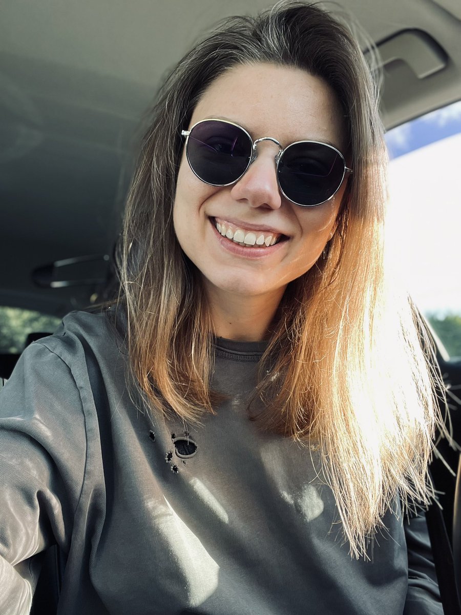 depressantka's tweet photo. Чот настроение такое заебатое.
А я ведь даже не рукоблудила еще сегодня. https://t.co/WgNcH7cSLI