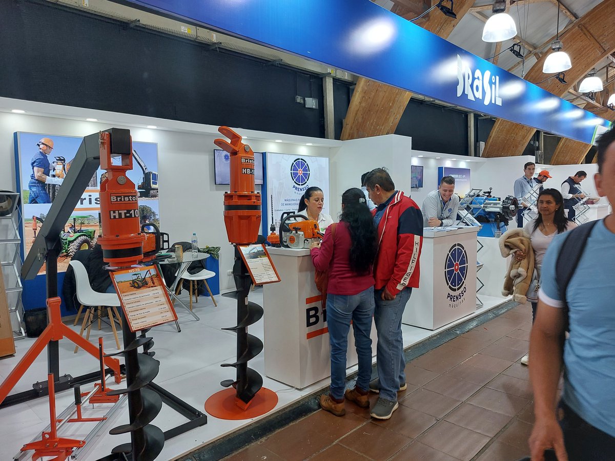 BrazilMachinery's tweet photo. #Bristol: Acessórios multifuncionais acopláveis a motosserras, como  furadeira, bomba d'água e cortador de piso, proporcionando versatilidade  no trabalho agrícola. 🪓💧🚤 https://t.co/x83pOtewuQ