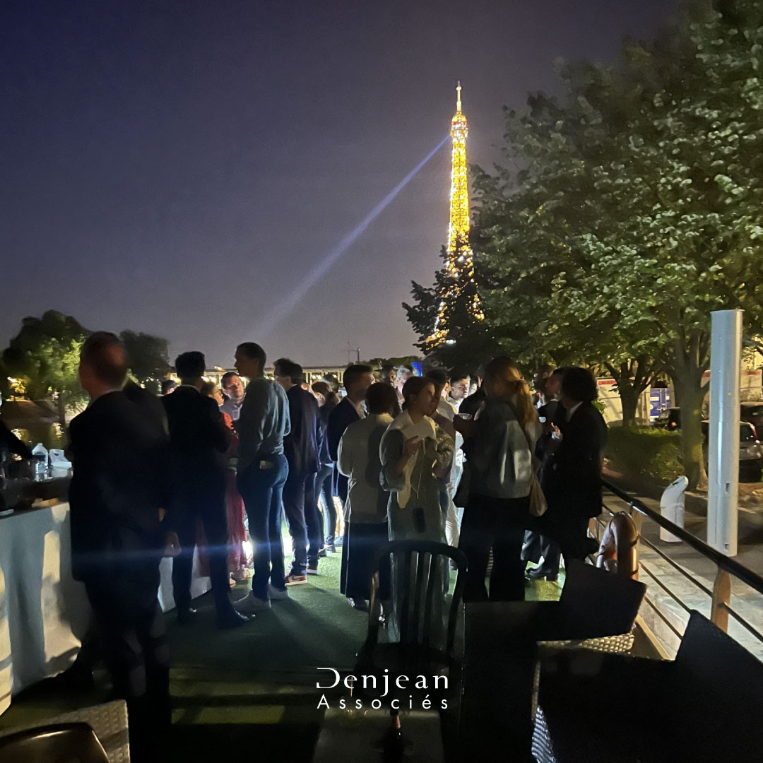 Revivez la soirée #péniche de Denjean &amp; Associés et embarquez avec tous les collaborateurs du cabinet🎉 Au programme : cocktail, musique live, croisière sur la Seine et coucher de soleil ⛵️🌞#summerparty #afterwork #comptabilité #finance #audit #consolidation #DEC #DSCG