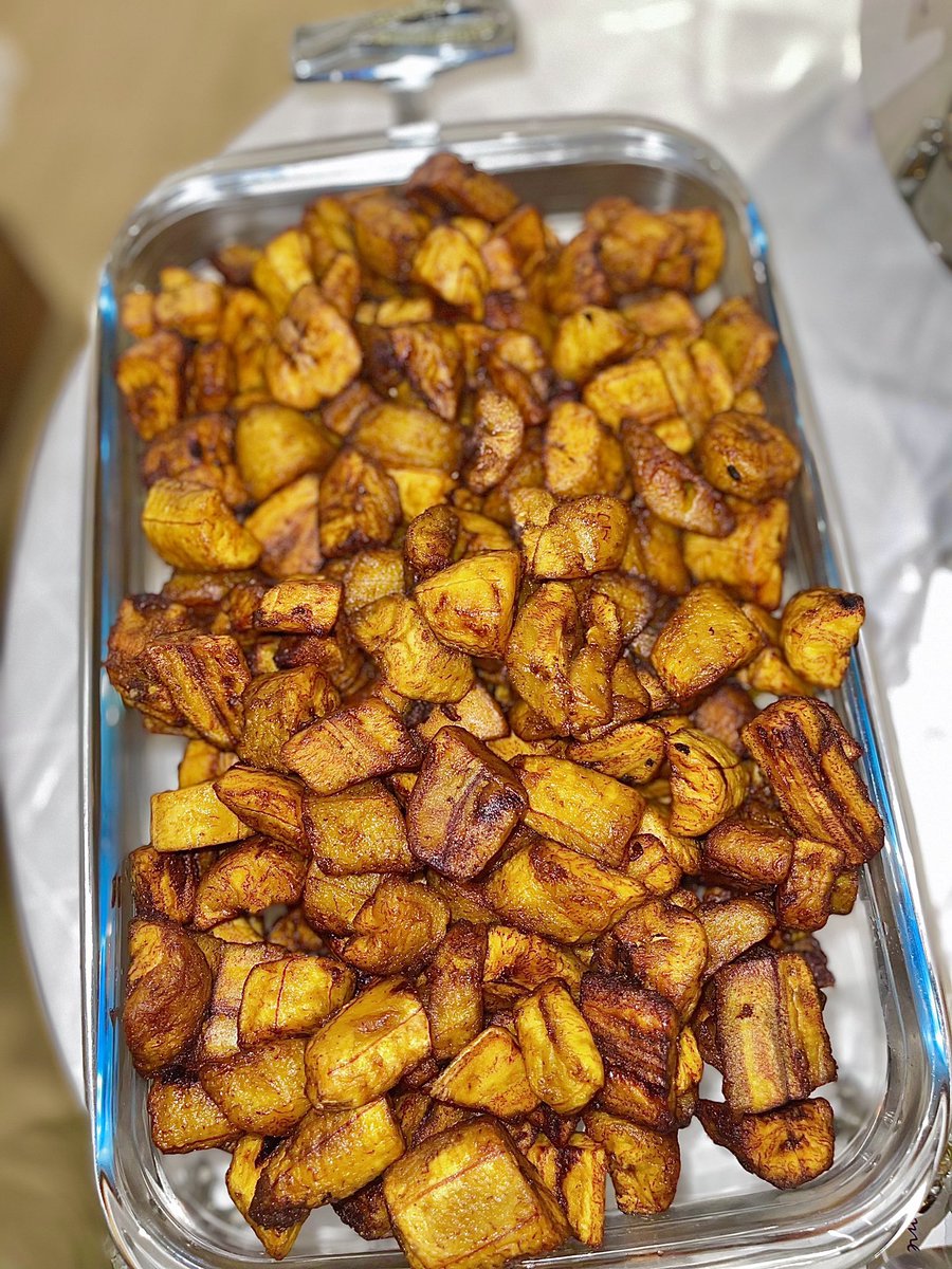 CafeChic_cky's tweet photo. Notre buffet d’aujourd’h
𝐂𝐀𝐅𝐄́ 𝐂𝐇𝐈𝐂. C’est tous les
✅ MERCREDIS
✅ VENDREDIS à partir de 12h 
#INFOS :  📞+224 610 058 459 
@Kaloum, Cité Chemin de Fer Conakry Guinée https://t.co/nEoxieKzku