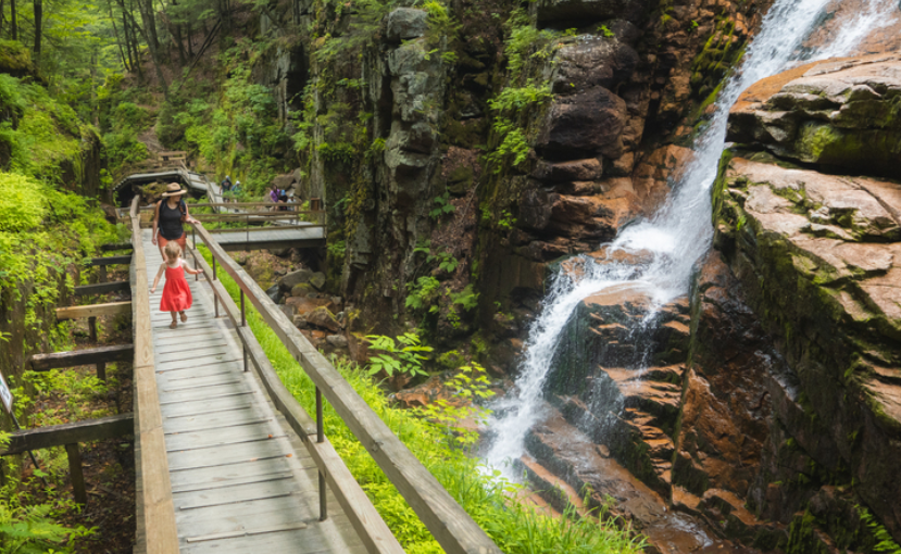 Manch_Place's tweet photo. There are endless adventures waiting for you in New Hampshire. Where will your weekend take you? 
 
#LoveWhereYouLive #ManchesterNH #WeekendVibes

https://t.co/sQXgsHOjDS https://t.co/om18Op5QWo