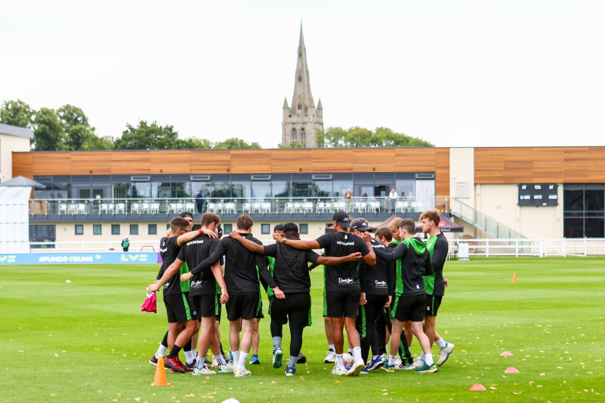 leicsccc's tweet photo. Not the result we were after this week, but a huge thank you to everyone @OakhamSch for their first-class hospitality. π
It was a pleasure to play at your historic home. π‘
π¦#LEIvWOR https://t.co/K2EfGpjc4i