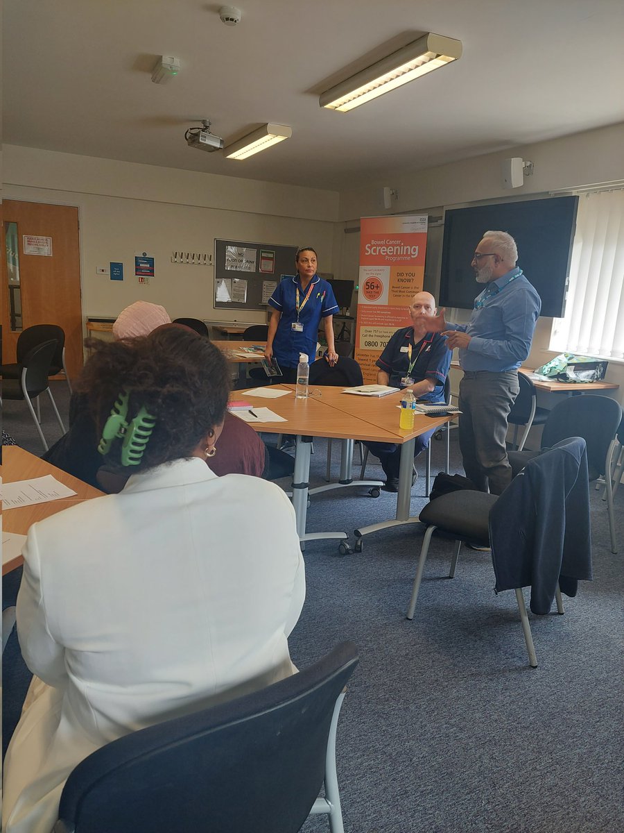 Bowel Cancer Screening UHL (@boweluhl) on Twitter photo "Talking about health".
The Bowel Cancer Screening Team talking to community ambassadors of Somali community to raise awareness of bowel cancer screening in collaboration with <a href="/NHSELRCCG/">NHS East Leicestershire and Rutland CCG</a> <a href="/Leic_hospital/">Leicester's Hospitals</a> <a href="/bowelcanceruk/">Bowel Cancer UK</a>
#healthevent #HealthyLiving "Talking about health".
The Bowel Cancer Screening Team talking to community ambassadors of Somali community to raise awareness of bowel cancer screening in collaboration with <a href="/NHSELRCCG/">NHS East Leicestershire and Rutland CCG</a> <a href="/Leic_hospital/">Leicester's Hospitals</a> <a href="/bowelcanceruk/">Bowel Cancer UK</a>
#healthevent #HealthyLiving