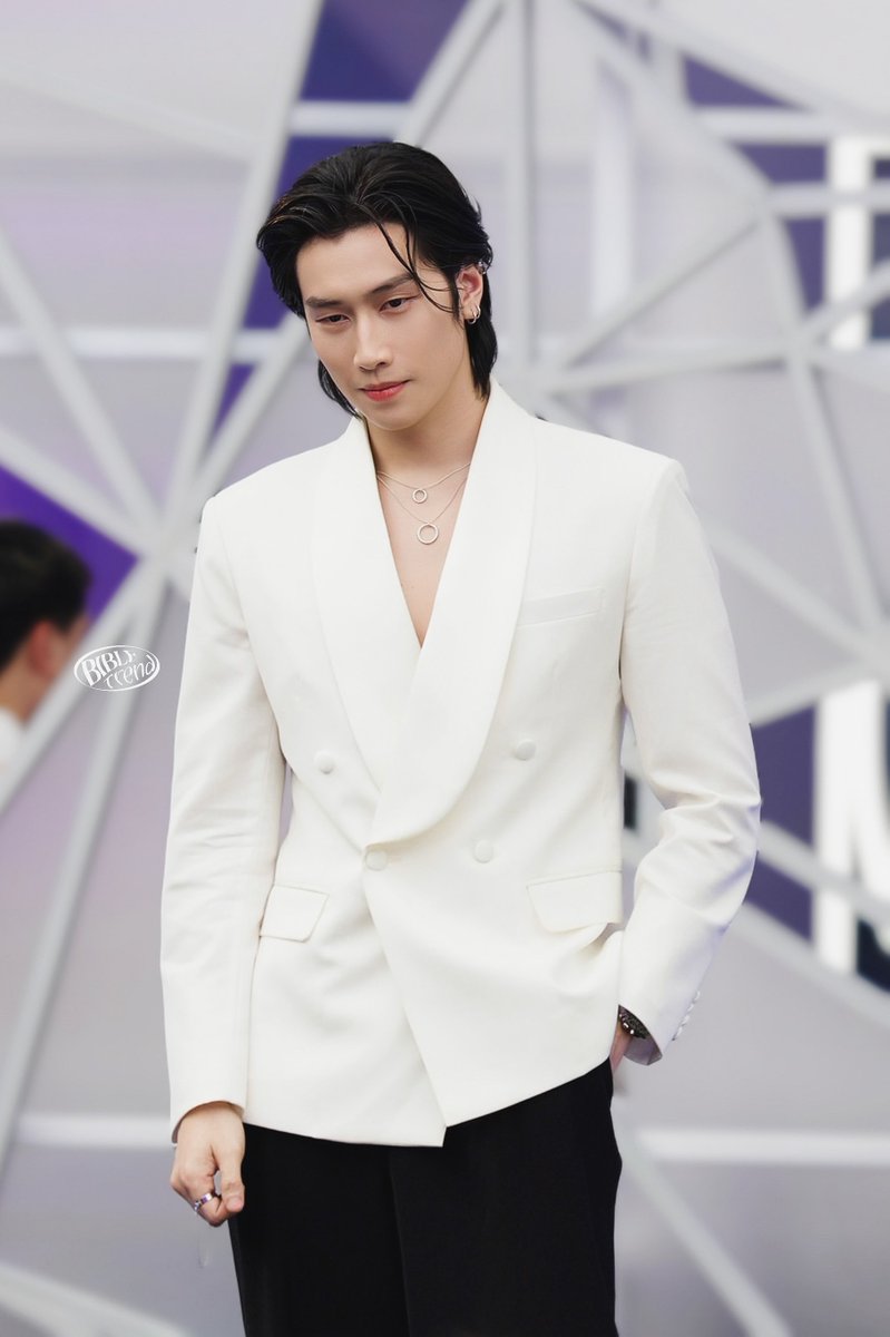 BibleTrend_'s tweet photo. หวานใจเบอร์ 1 ของพี่แอดมิน!!!🥰🖤

BIBLE SO HANDSOME!!!!!
#BiblexLancomeBeautyTech
#LancomeBeautyTech 
#LancomeBeyondEvent
#LancomeThailand

₍ᐢ..ᐢ₎°. ♡ #BibleWichapas
꒰ @biblesumett #bsumone ꒱ https://t.co/528UTxtltI