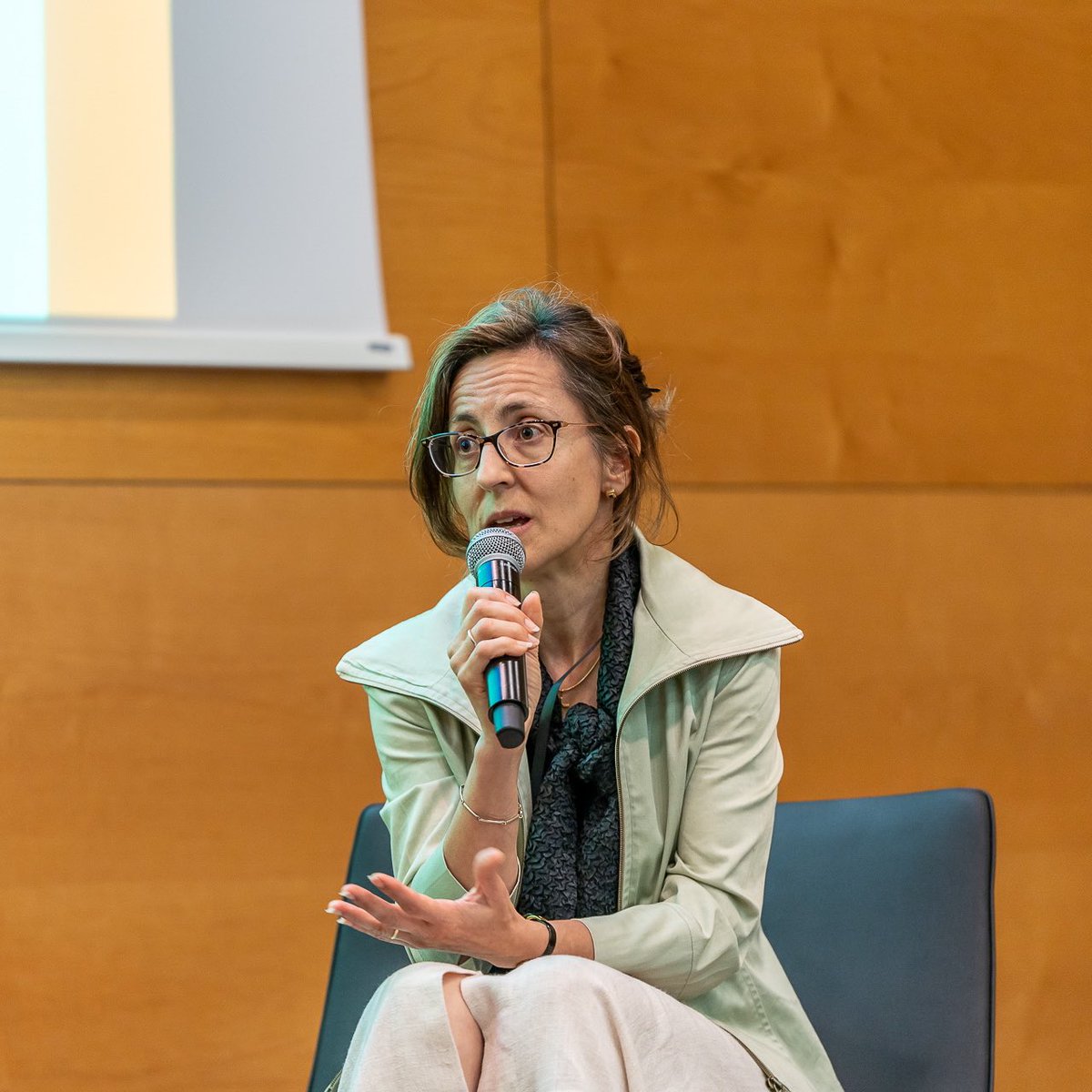 Did you know that our health is closely related to animal welfare and the state of the environment around us? 🐾🌿

The panel discussion "One Health", with the participation of Nana Bit-Avragim (<a href="/EITHealth/">EIT Health</a>), Conchi Novillo (<a href="/Bayer4CropsES/">Bayer Crop Science España</a> <a href="/bayer/">Bayer AG</a>), Camila Gaspar (<a href="/iGEMStartups/">iGEM Startups</a>),